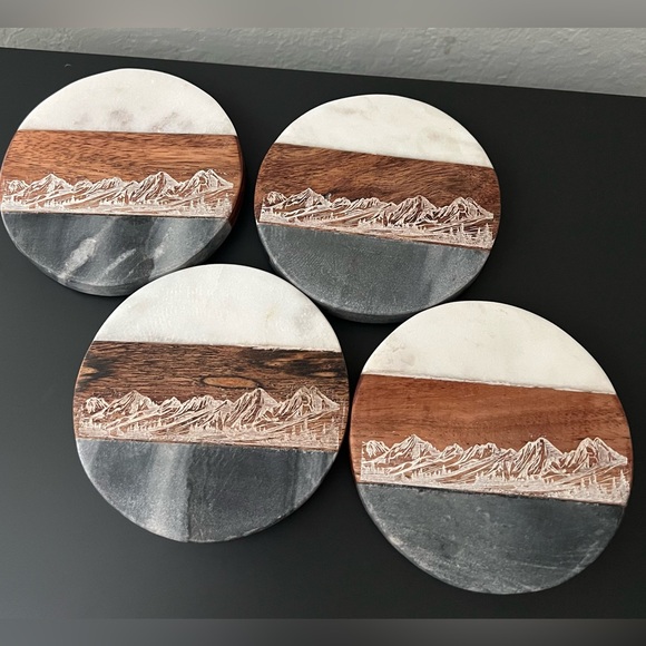 Set of 4 Stone and Wood Coasters with a White Engraved Mountain Scene - Picture 2 of 5